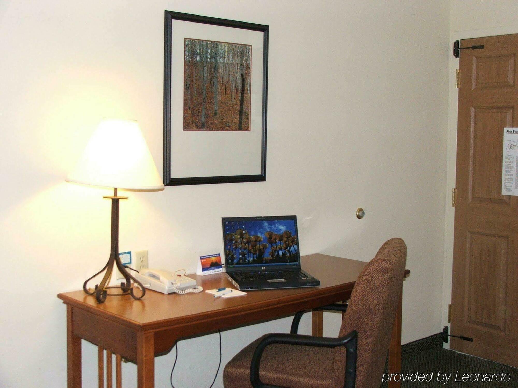 Staybridge Suites Raleigh-Durham Airport-Morrisville By Ihg Bilik gambar